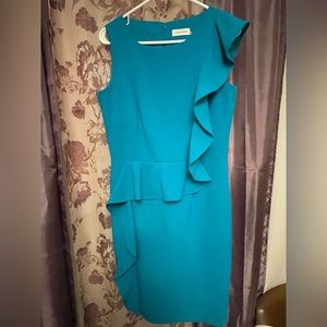 Calvin Klein size 8 Sleeveless Turquoise dress with cascading ruffle
